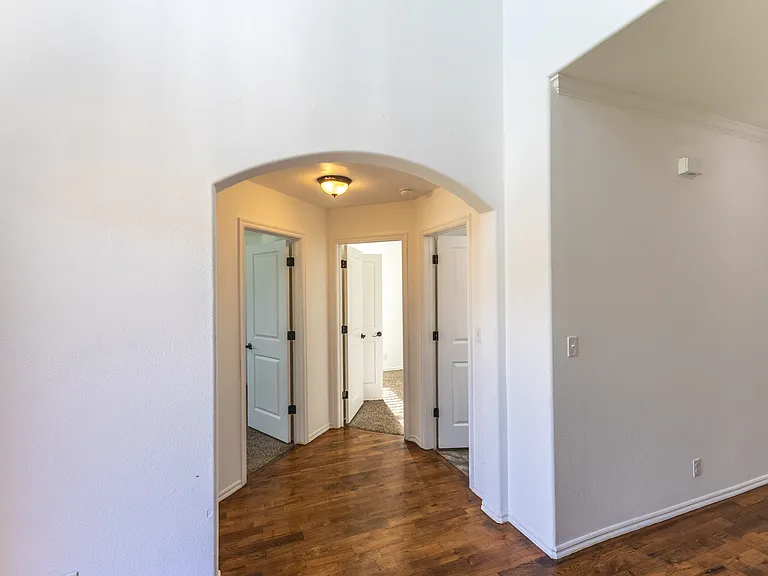 1301 W Elmira Pl — Photo 33