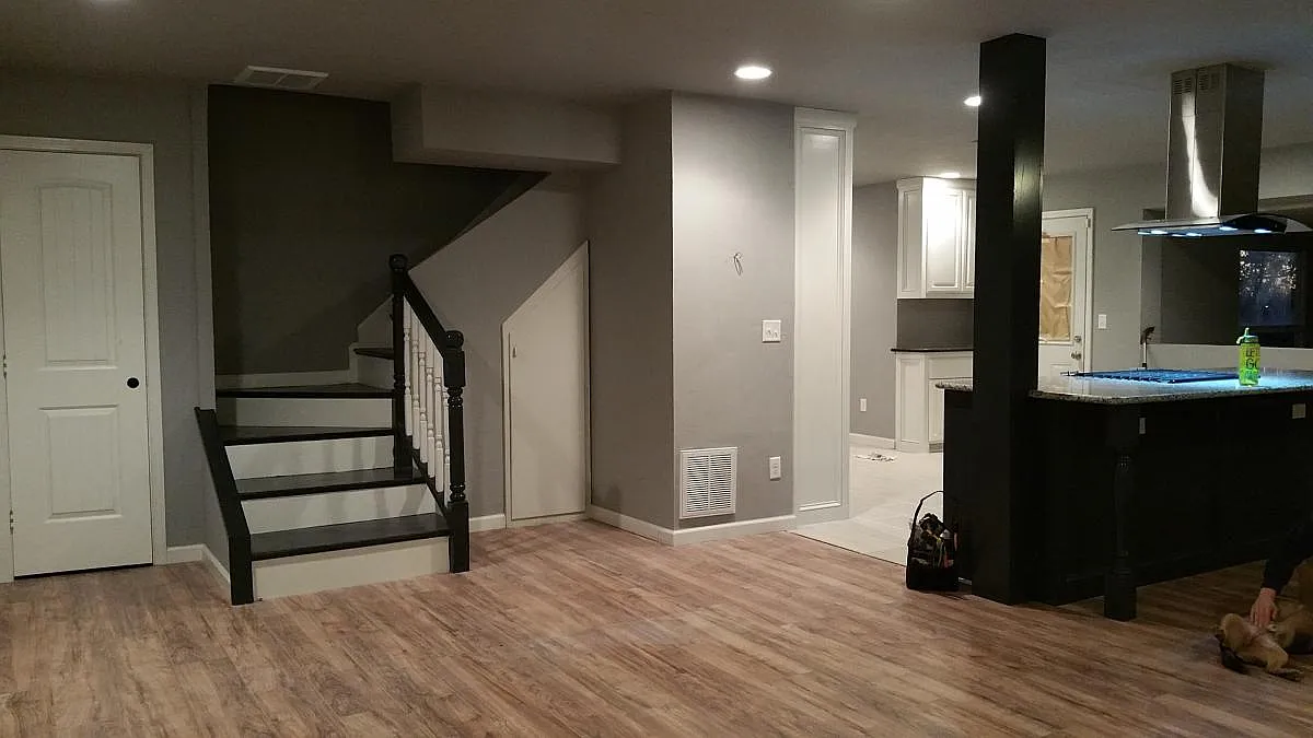 5929 Crestview Drive — Photo 4