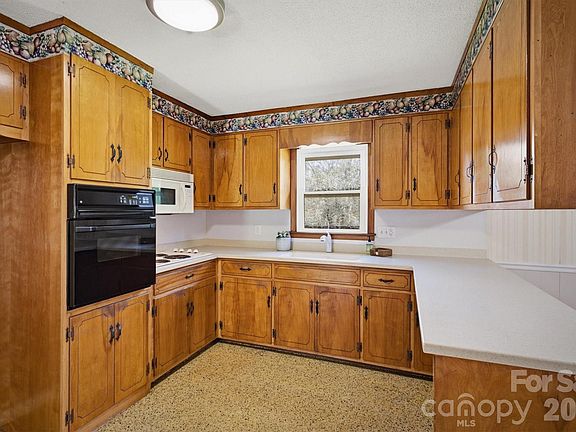 5th image of 1414 Bethel Rd