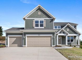 5937 Valley Point Dr SE, Caledonia, MI 49316