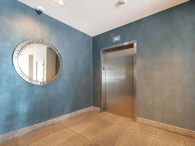 1450 Franklin St #505 — Photo 18