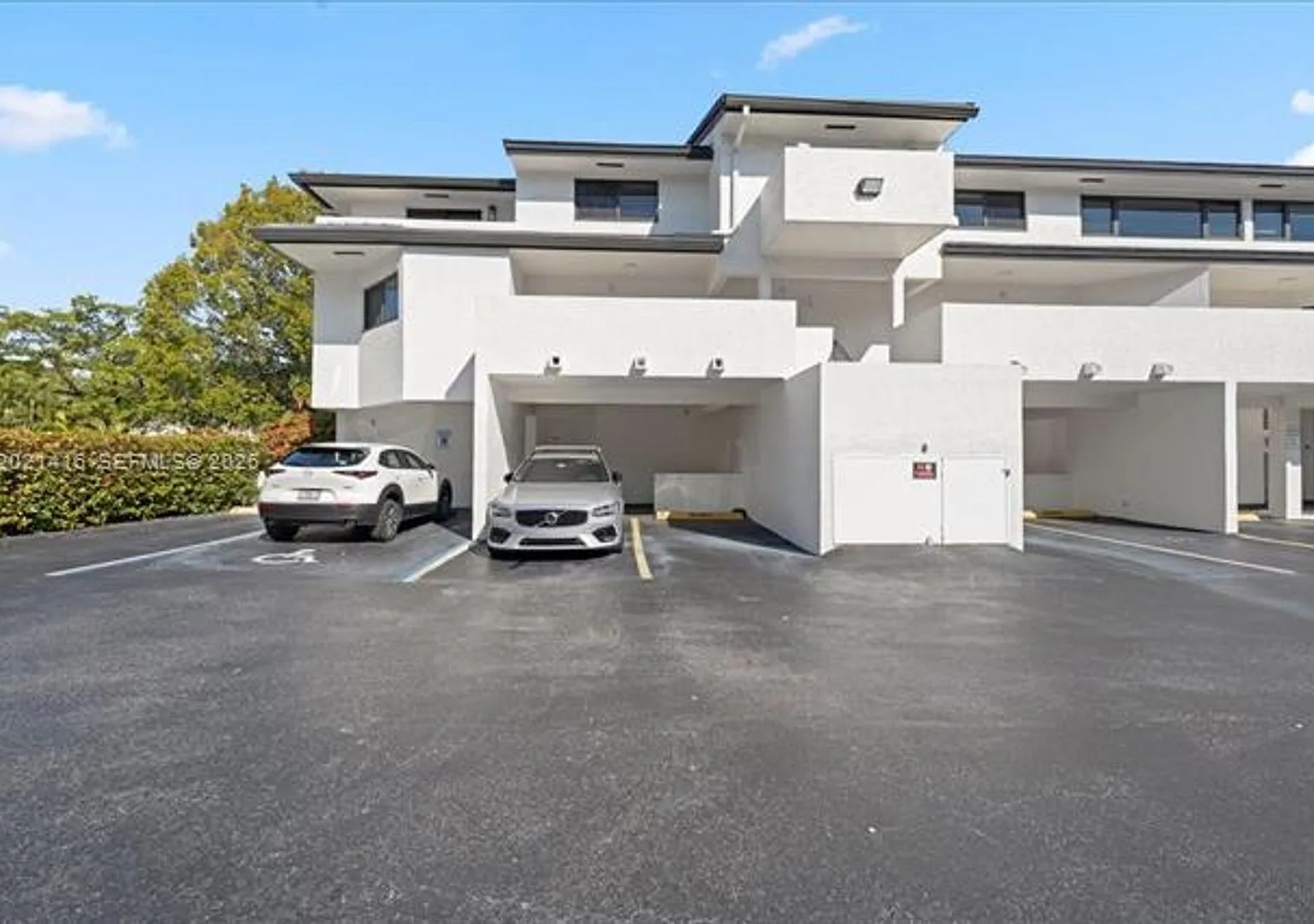 5750 Turin St th 207, Coral Gables, FL 33146 — Photo 3