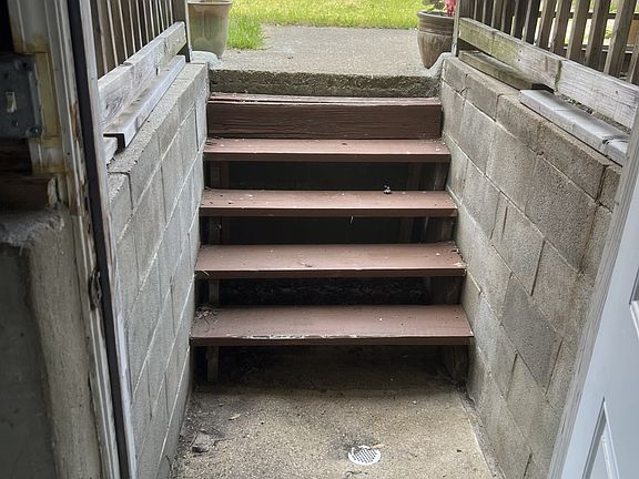 5th image of 6929 S Cornell Ave #2