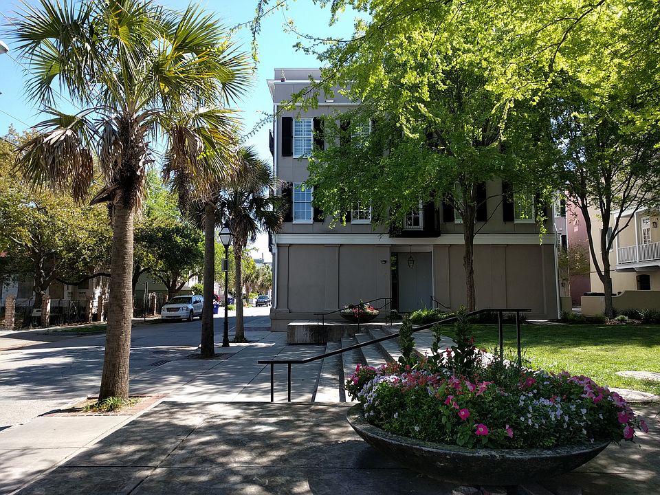 Parkside Entrance