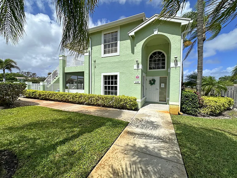 2130 SE Wild Meadow Cir — Photo 21