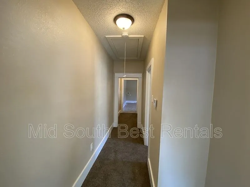 4200 Alma St — Photo 2