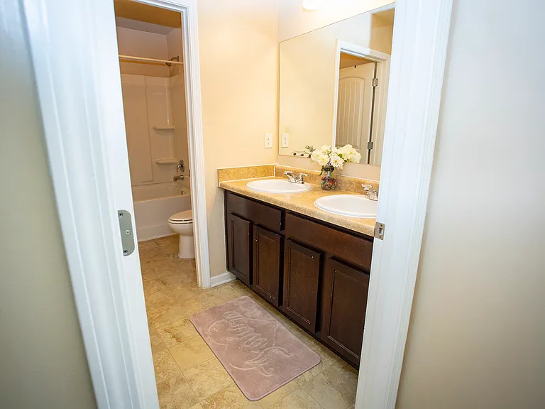 141 Westin Way — Photo 3
