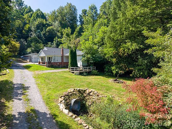 4th image of 80 Nature Ln