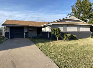 4228 SE Bedford Dr, Lawton, OK 73501