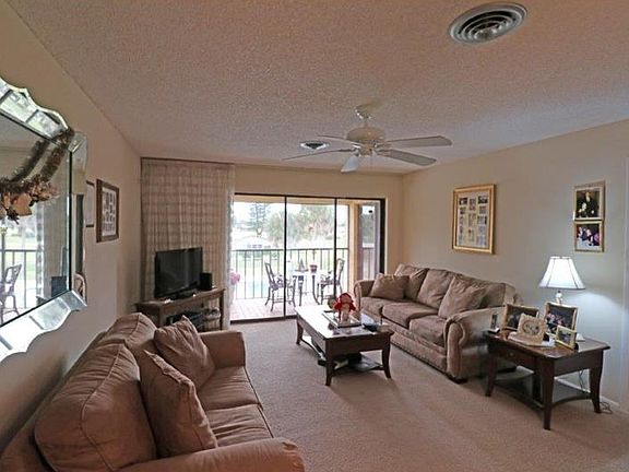 4th image of 235 Rotonda Blvd W #C