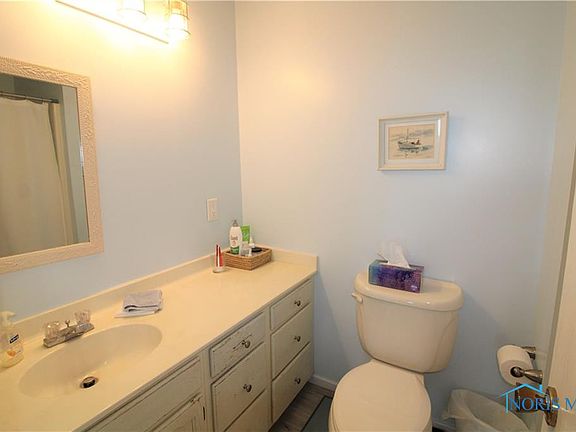 2nd image of 2353 E Sand Rd APT A