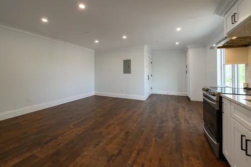 159 Boston Post Rd #2G Photo 1