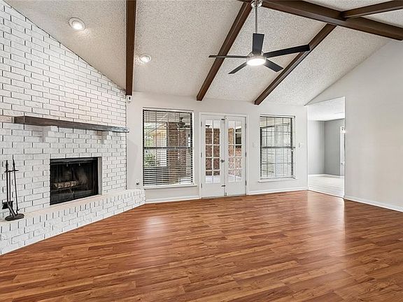 5th image of 814 Freedom Ln