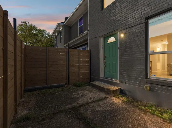 6211 Manor Rd APT 122, Austin, TX 78723