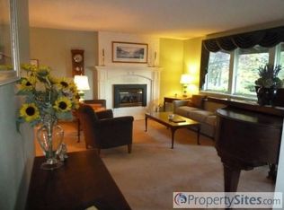 8910 NE 195th St, Bothell, WA 98011