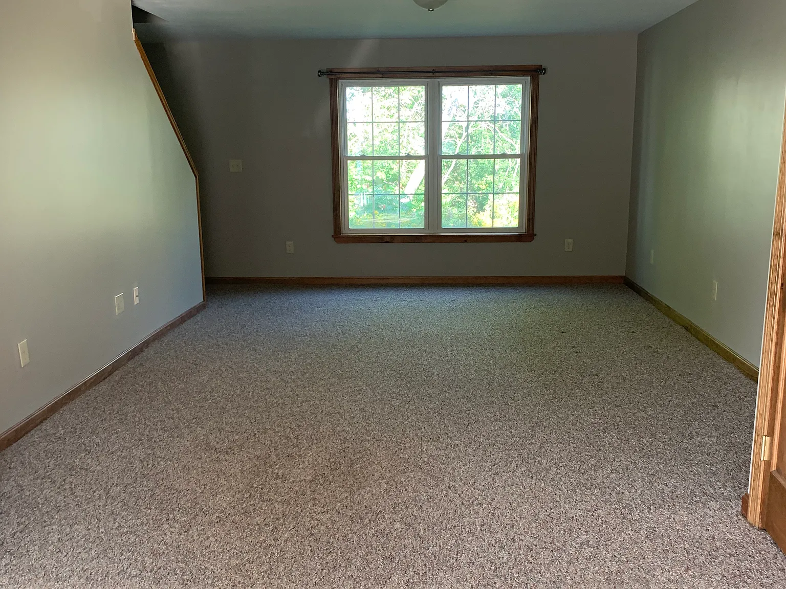2 bed, 1.5 bath, 1200 sqft, $1,750 — Photo 3