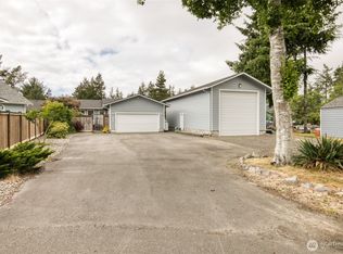 602 Huckleberry Ct SE, Ocean Shores, WA 98569