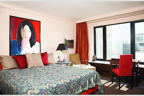 Sold by Stribling | media 2
