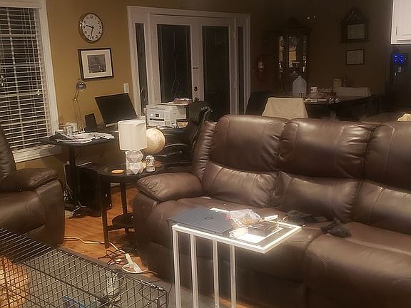 2nd image of 5304 Chaumont Dr