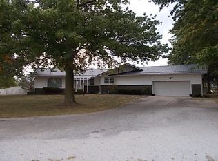 1600 E Sycamore St, Monett, MO 65708