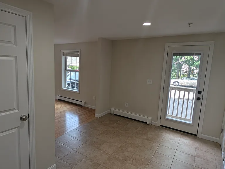 30 Knight St #1 — Photo 17