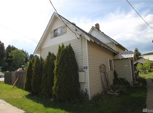 213 W Washington Ave, Roslyn, WA 98941