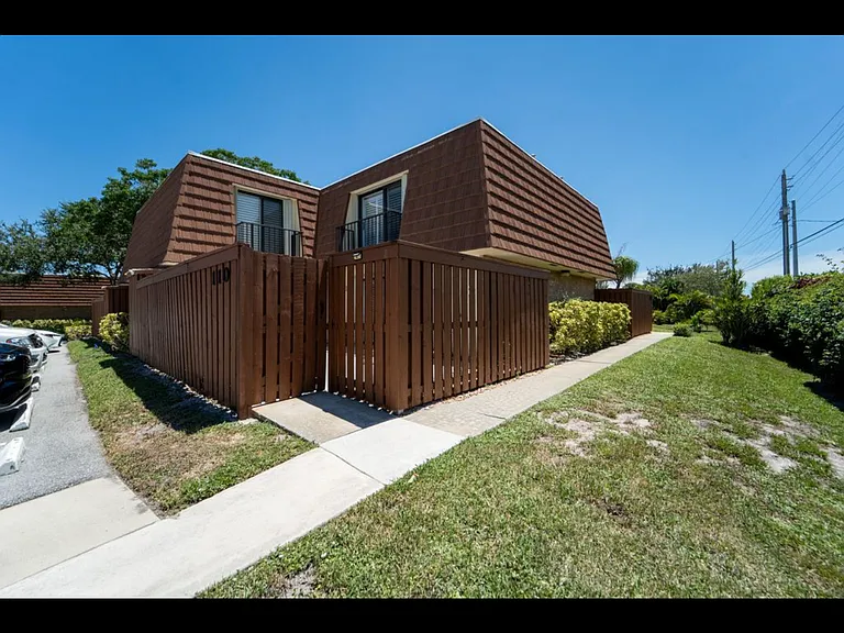 3900 County Line Rd — Photo 1