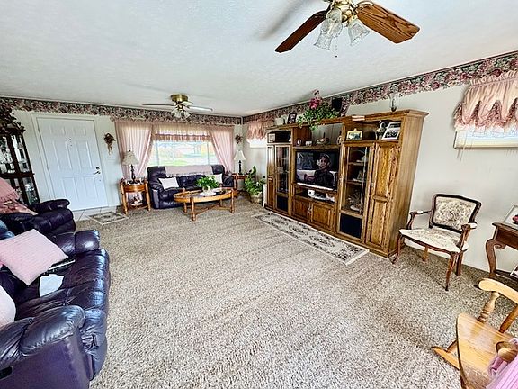 5th image of 3079 Rocky Point Rd