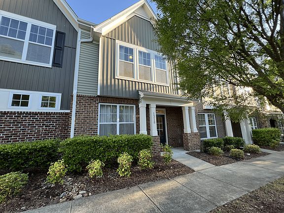 home_exterior_frontdoor_2