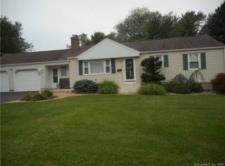 7 Valley Brook Rd, Rocky Hill, CT 06067