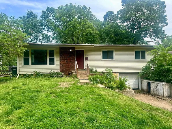 2614 Alabama St, Lawrence, KS 66046
