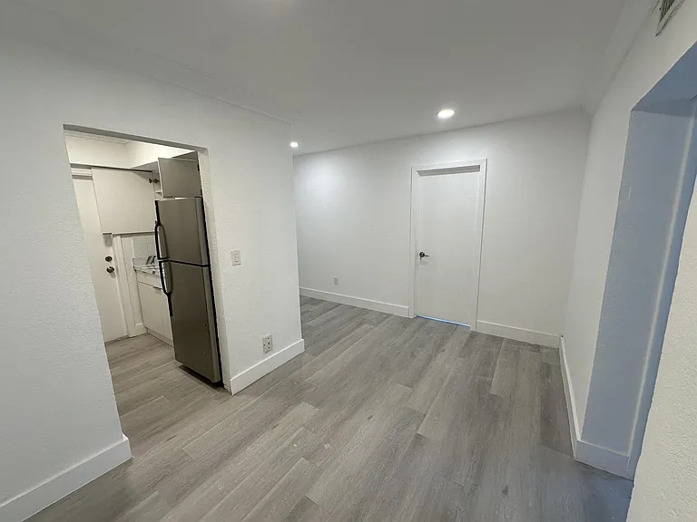 Living / Dining Area