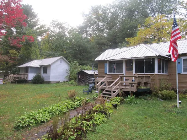 51 Caldwell Ave, Lake George, NY 12845