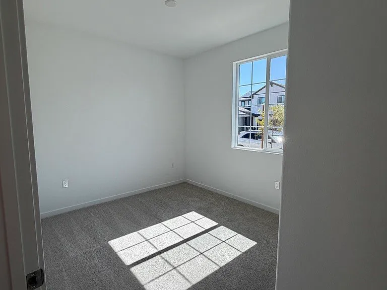 9567 E Silverstein Dr — Photo 11