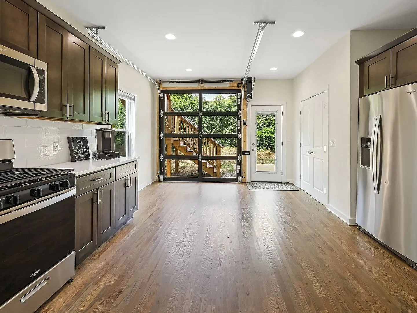 Great 4BR 3.5 Bath in Nashville — Photo 3