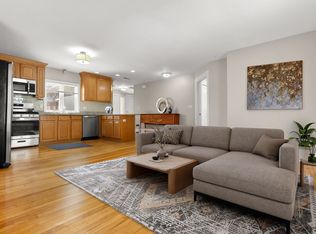 (Undisclosed Address), Wakefield, MA 01880