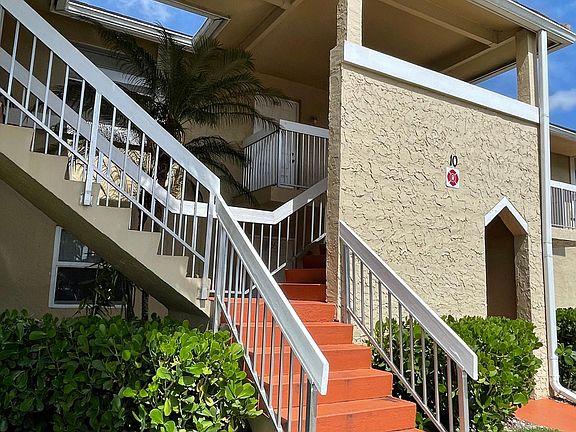 5th image of 853 Twin Lakes Dr #853