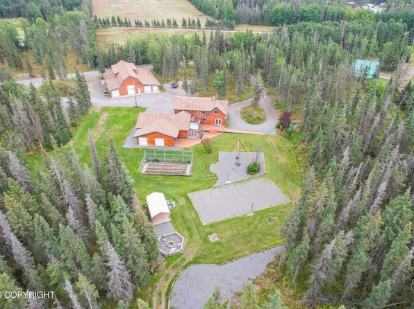 34225 Page St, Soldotna, AK 99669