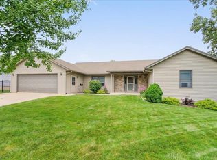 808 6th St, Traer, IA 50675