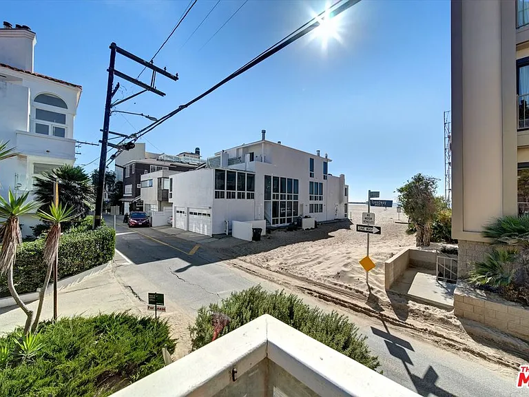 15 Spinnaker St #101 — Photo 35