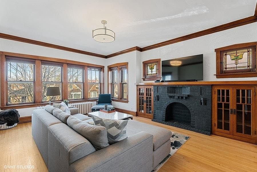 1st image of 4955 N Menard Ave #2