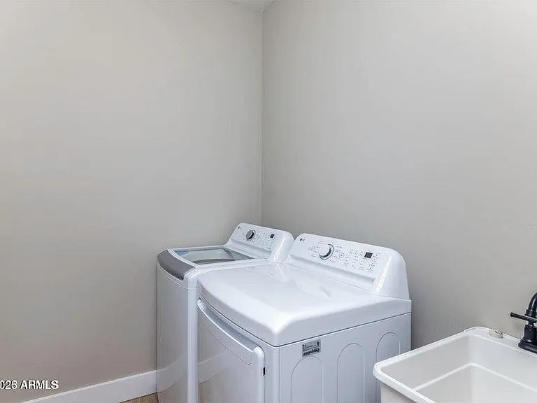 3804 E Monterey Way — Photo 14