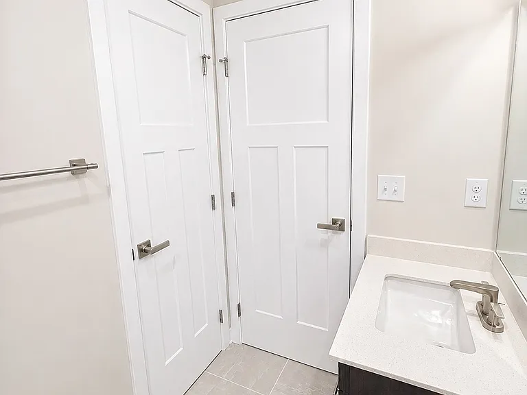 3020 Zuma St — Photo 11