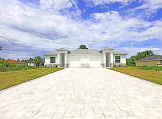 929 Eisenhower Blvd, Lehigh Acres, FL 33974
