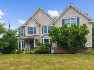 1 Tanager Dr, Raritan Twp., NJ 08551