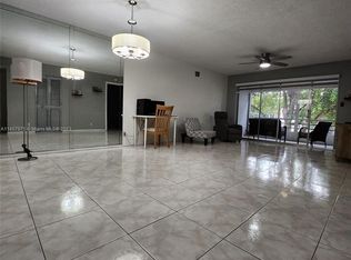 8842 W McNab Rd APT 201, Tamarac, FL 33321