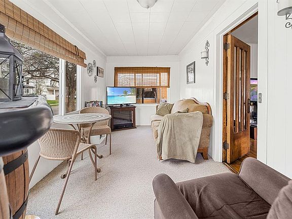 3rd image of 37 Arthur Ave