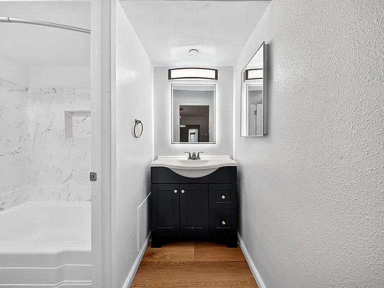 5708 Tujunga Ave — Photo 34