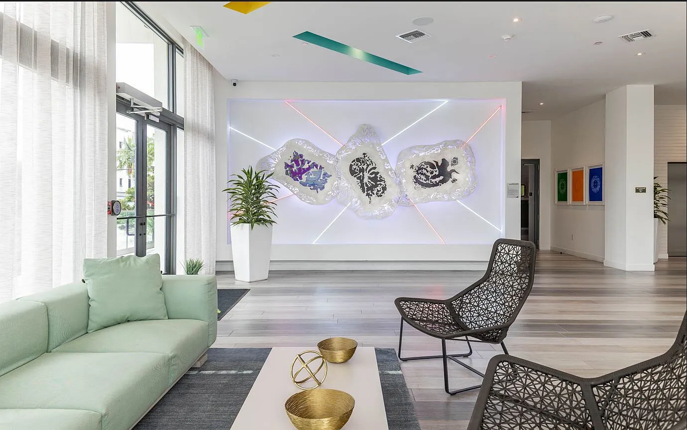 Gallery At River Parc — Photo 4
