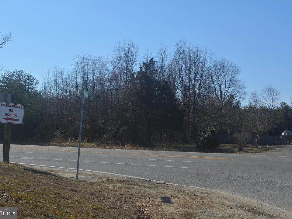 2nd image of 8230 Patriot Hwy